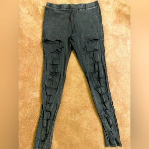 The Class-ic ripped Jean Jeggings size: L